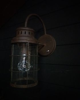 Gietijzeren lamp op batterij - Webshop Decobyjo decoratie huis en tuin