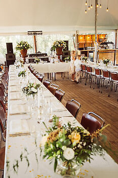 Location de vases de jardin en fonte pour événements, mariages ou captations télévisées.! Decobyjo - Bellingwolde