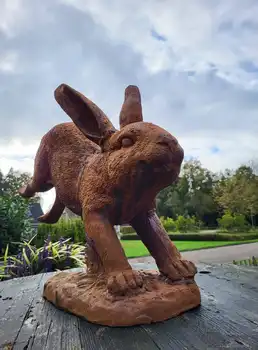 Lapin sauteur en fonte rouillée Decobyjo - Bellingwolde