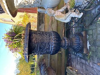 Vieux vase de jardin en fonte 127 cm noir - Decobyjo - Bellingwolde