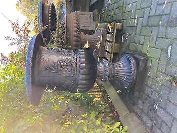 Gietijzeren tuinvaas 127 cm zwart Decobyjo - Bellingwolde