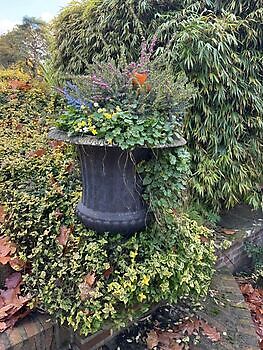 Gietijzeren tuinvaas 127 cm zwart Decobyjo - Bellingwolde